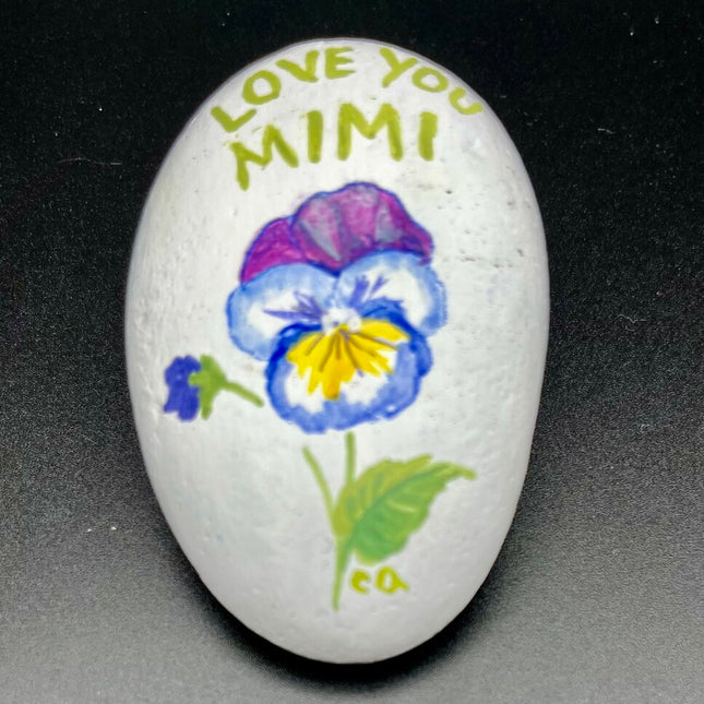 Rock sm white, pansy "Love You Mimi"