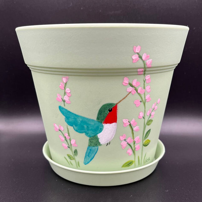 Large sage pot w/hummingbird