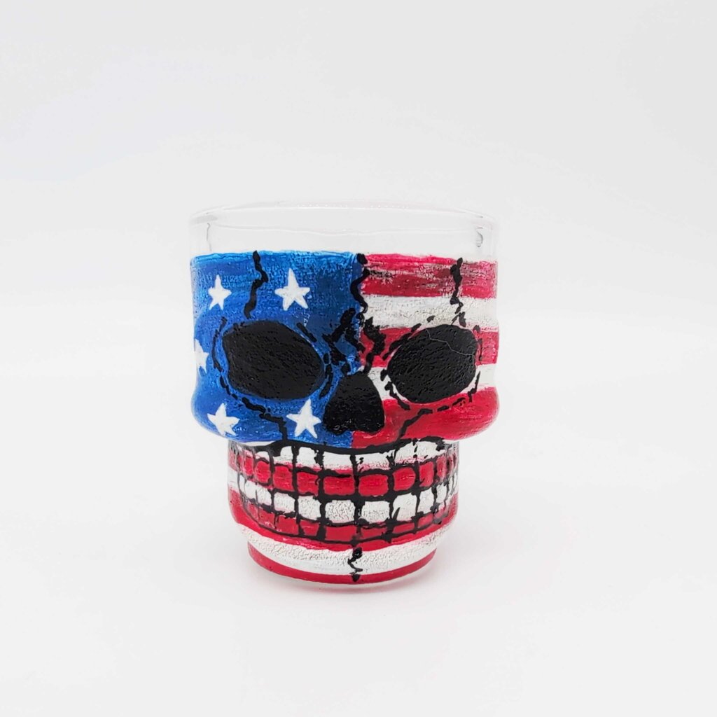 USA Flag Skull-shaped Shot Glass