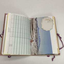 Beginner junk journal-purple - view 4