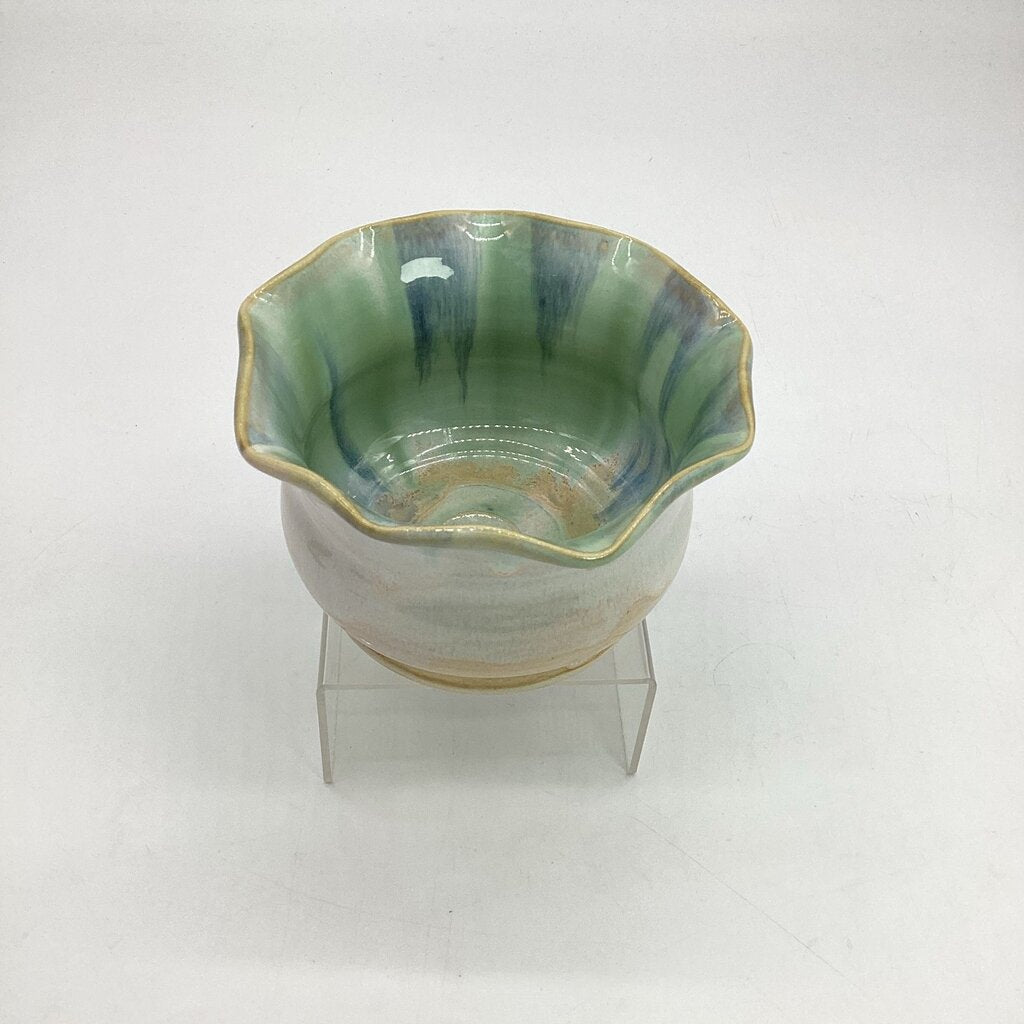 Wavy Bowl