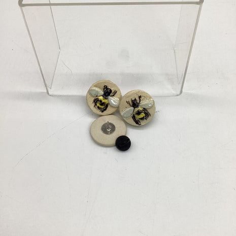 Bee Pin