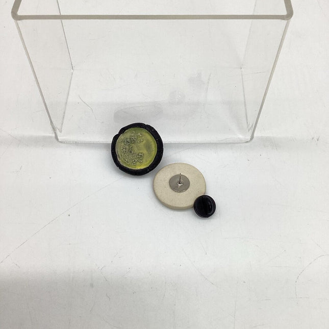 Full Moon Pin
