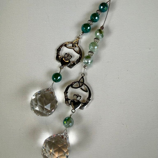 IRISH CLADDAGH CRYSTAL SUNCATCHER