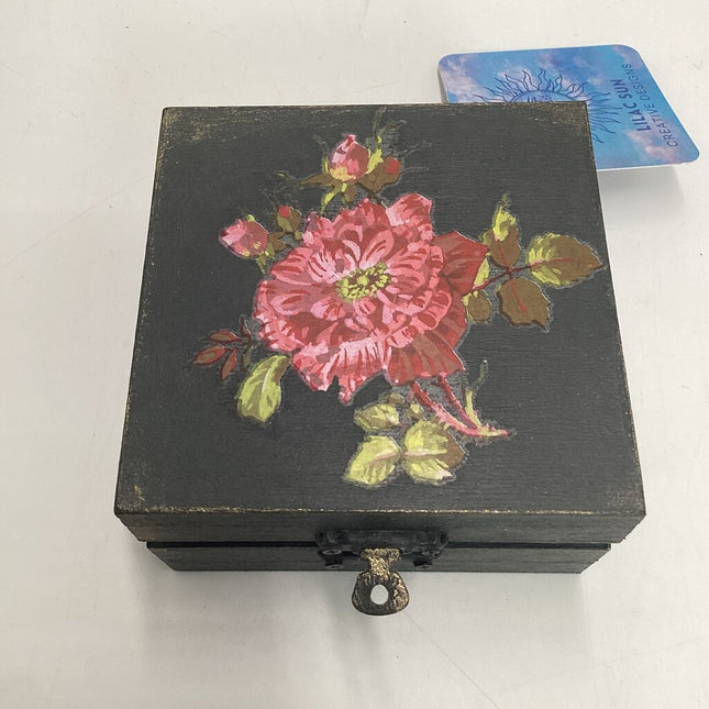 Grey Floral Jewelry Box