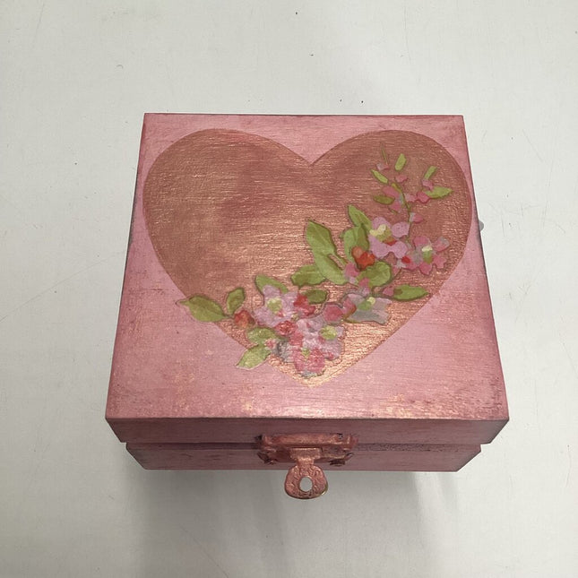 Pink Heart Floral Jewelry Box