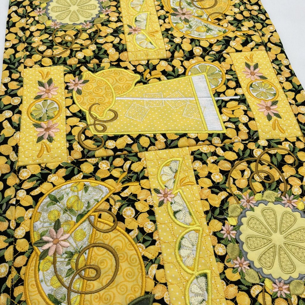 TABLE RUNNER