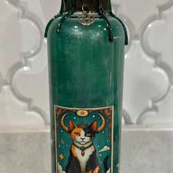 Zodiac - Taurus Cat - view 2