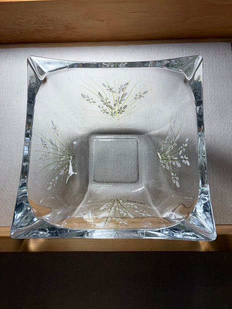 Mikasa bowl Wilamette ivy
