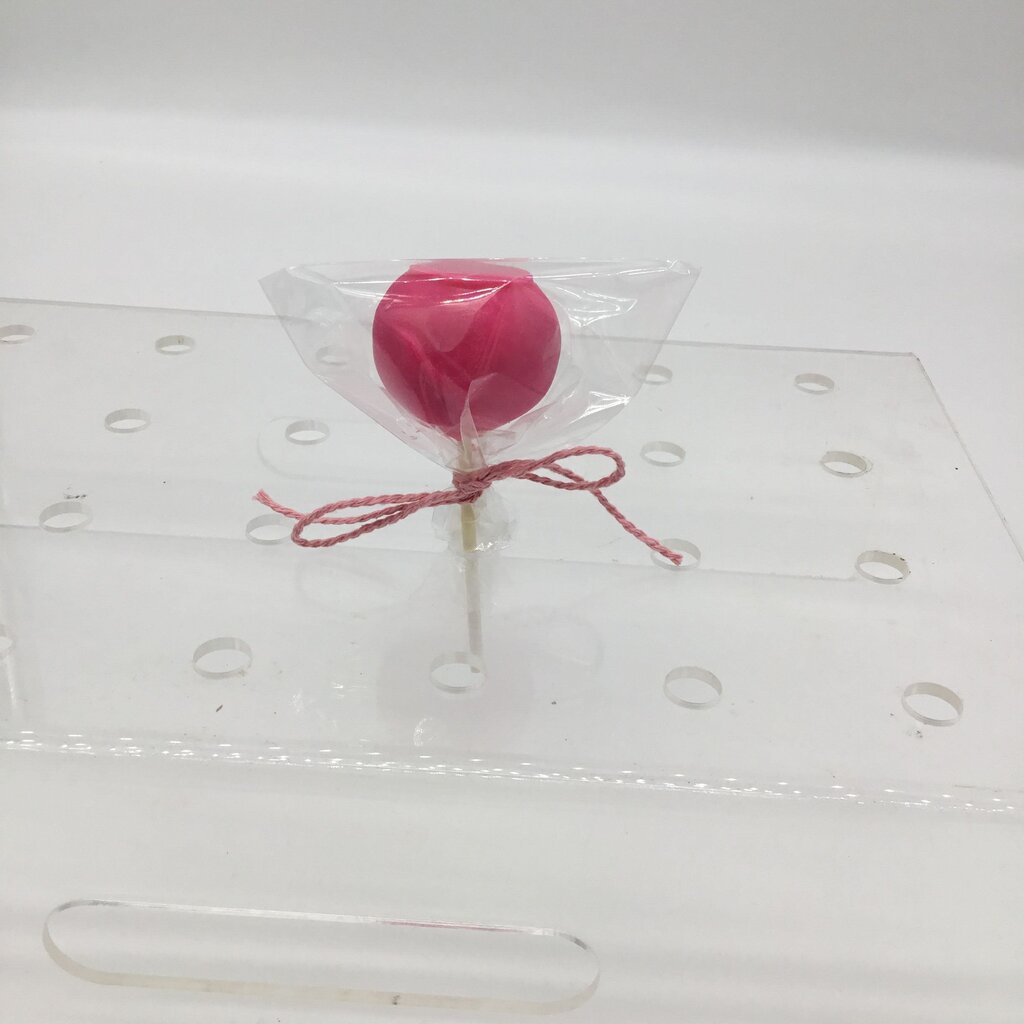 Vanilla Dot Cake Pop