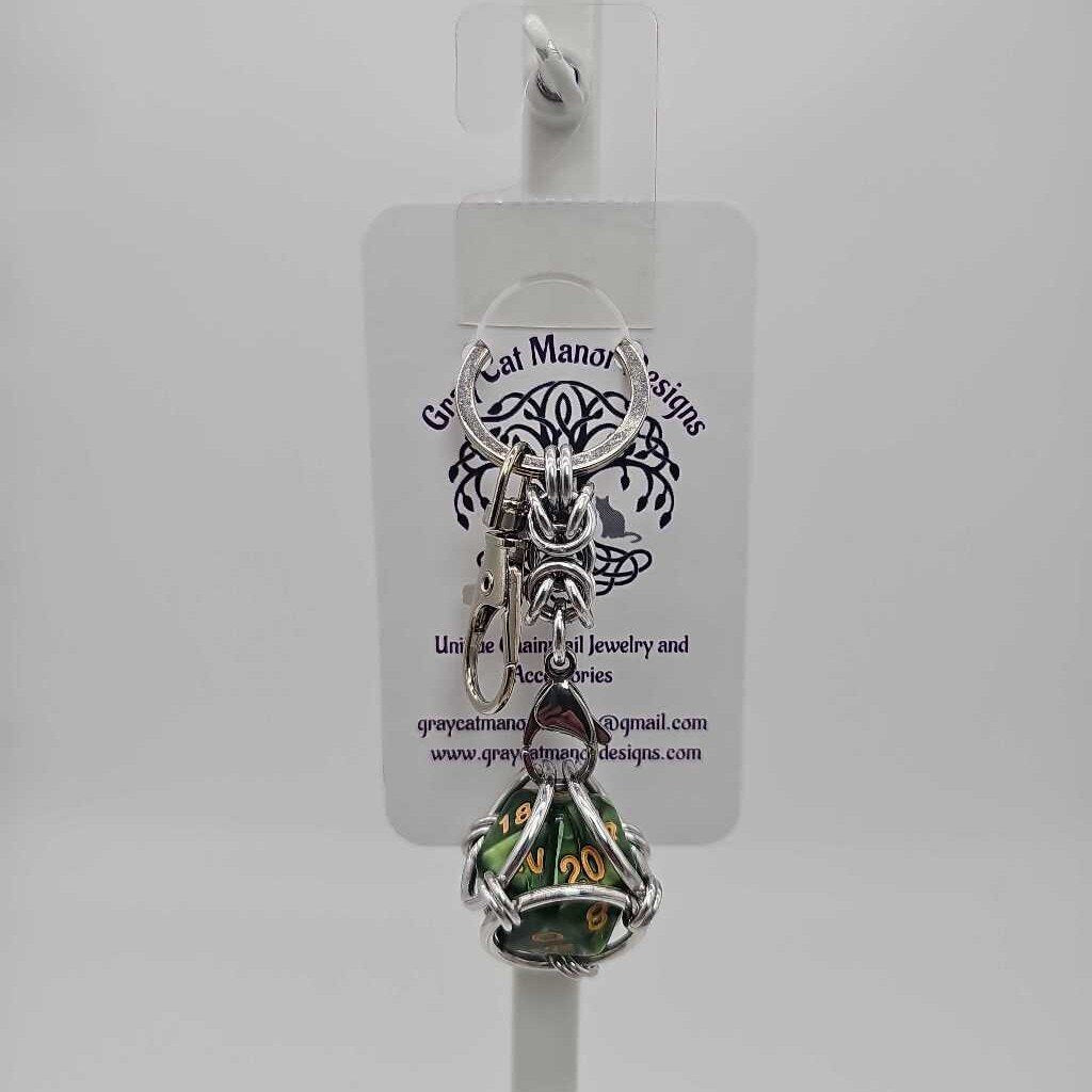 Green 8 D20 Keychain