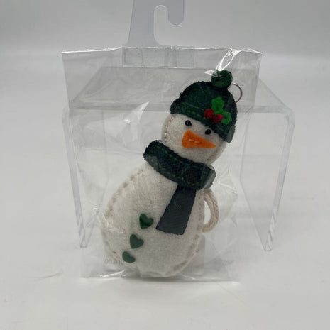 Snowy Friend charm