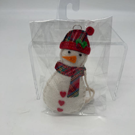 Snowy Friend charm