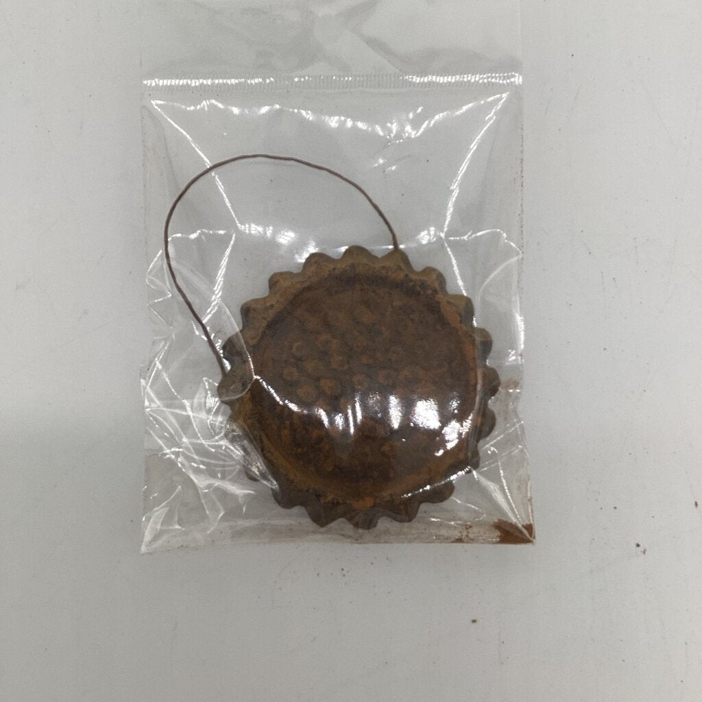 Blackened Beeswax Ornament - Sunflower unscented