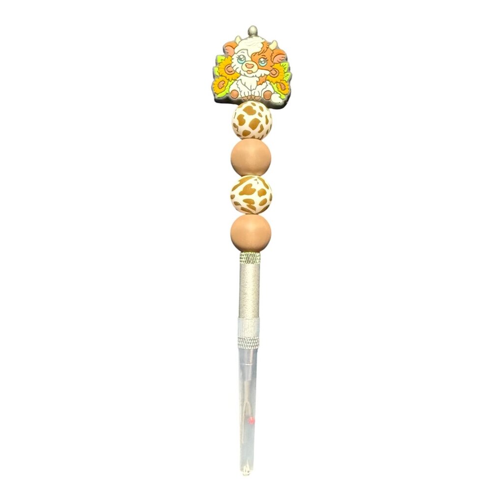 Ergonomic beaded seam ripper "Highland cow and sunflowers"