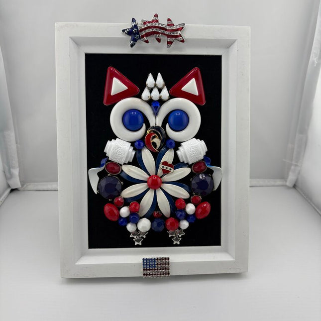 PATRIOTIC OWL 5x7 WHITE FRAME