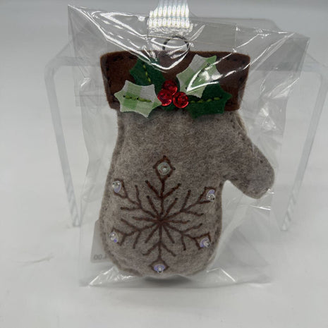 Mitten Ornament