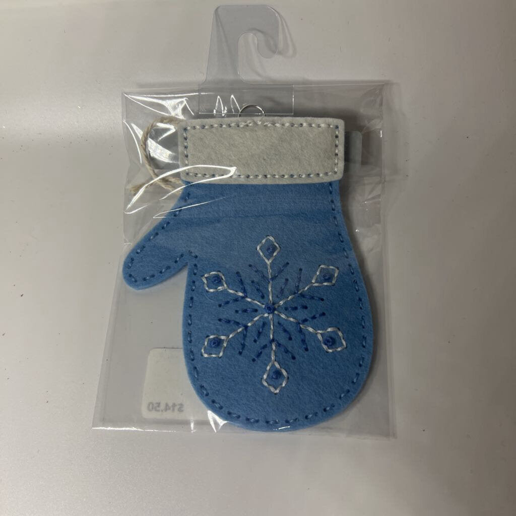 Mitten Ornament