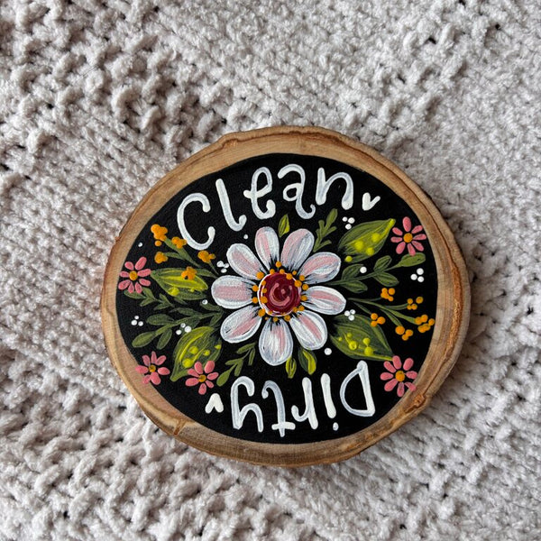 White Floral Dishwasher Magnet