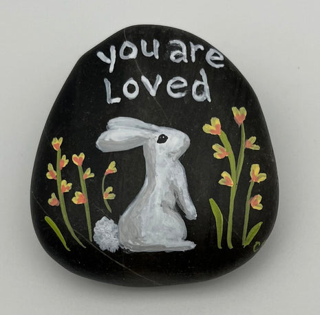 Rock sm natural w/wh bunny "you are loved"