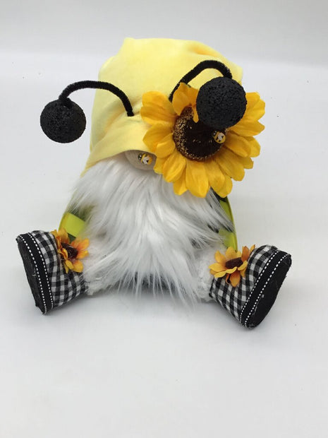 small bee gnome