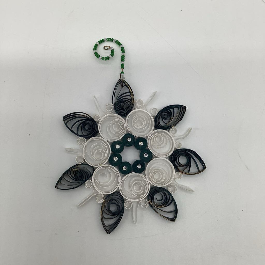 Snowflake ornament green and white with Preciosa