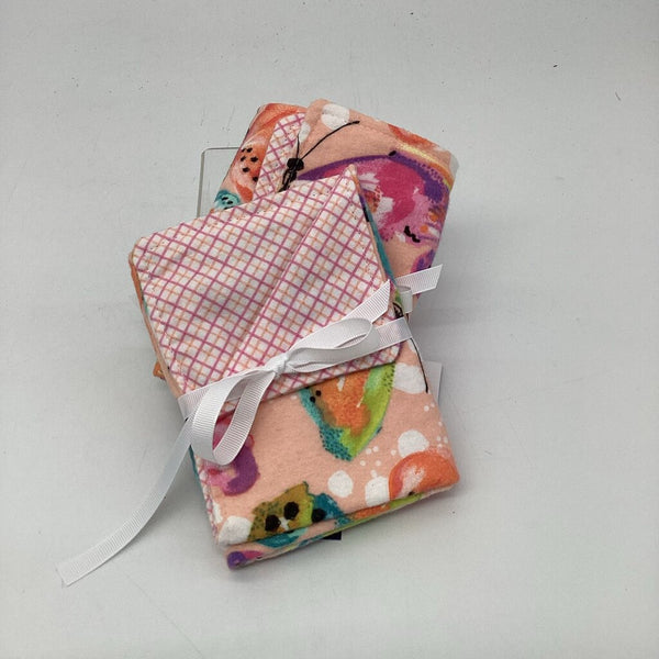 Burp cloth , peach butterfly w/ pink & peach