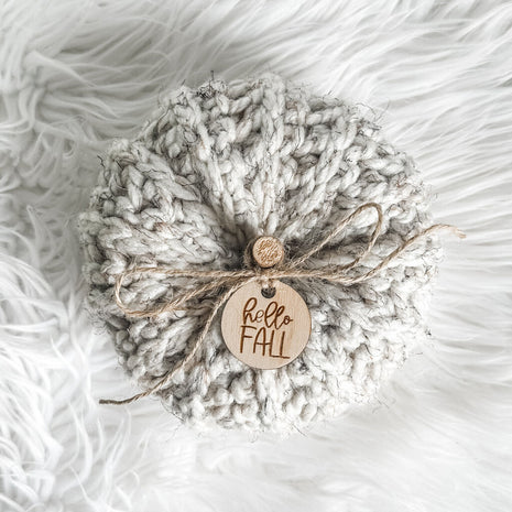 Large Crochet Pumpkin in Wheat / Hello Fall