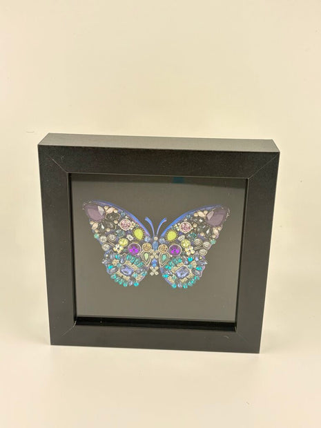 BEAUTIFUL SPARKLY BUTTERFLY IN 5X5 BLK SB