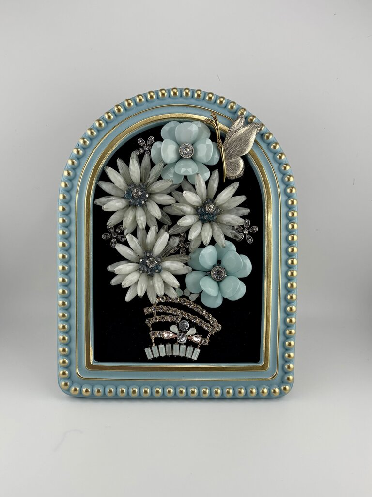 DECORATIVE LIGHT BLUE FRAME w/VTG FLOWERS & BUTTERFLY