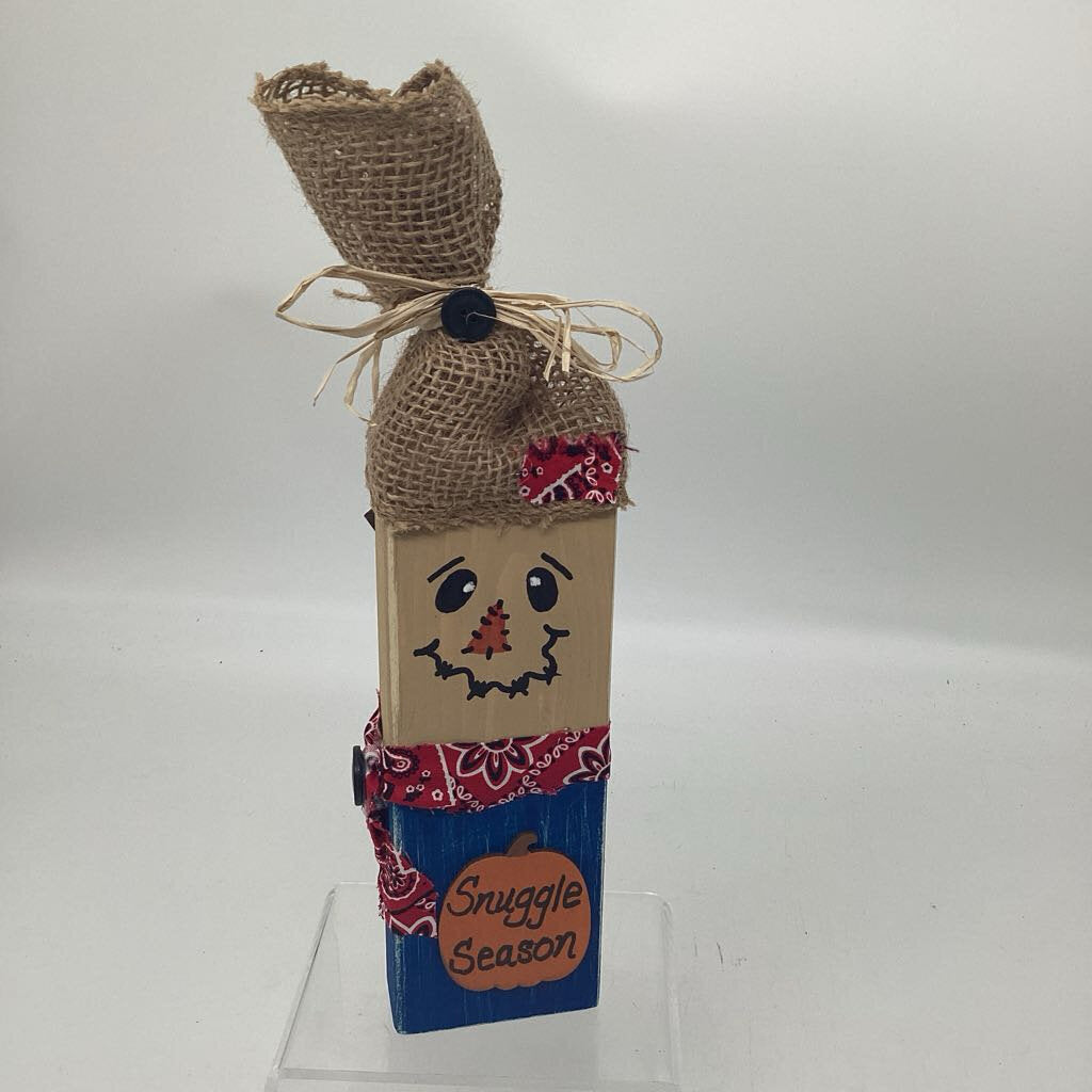 Wooden Scarecrow/Snuggle Season