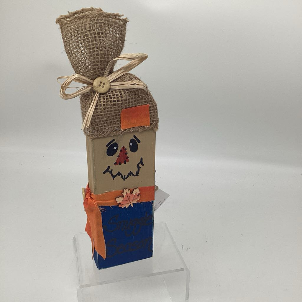 Wooden Scarecrow/Snuggle Season