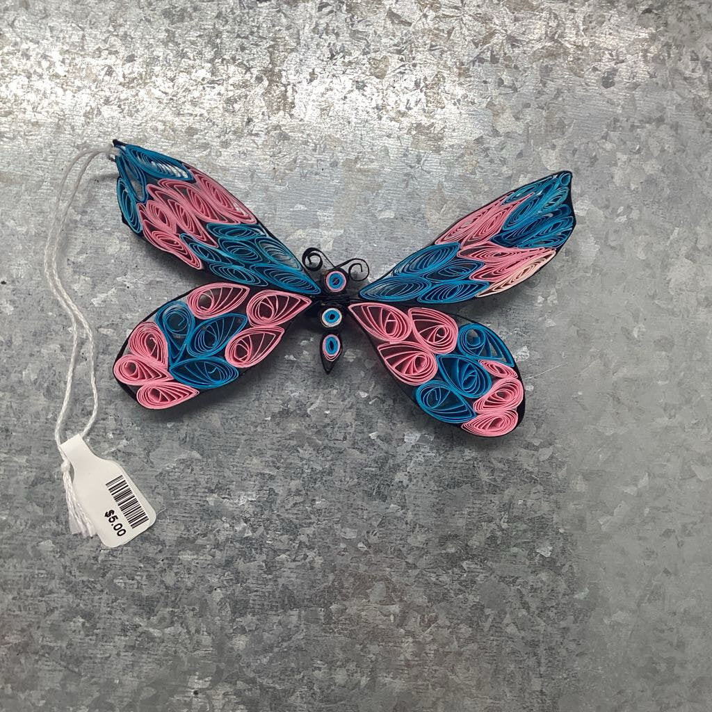 Butterfly pink andf blue magnet