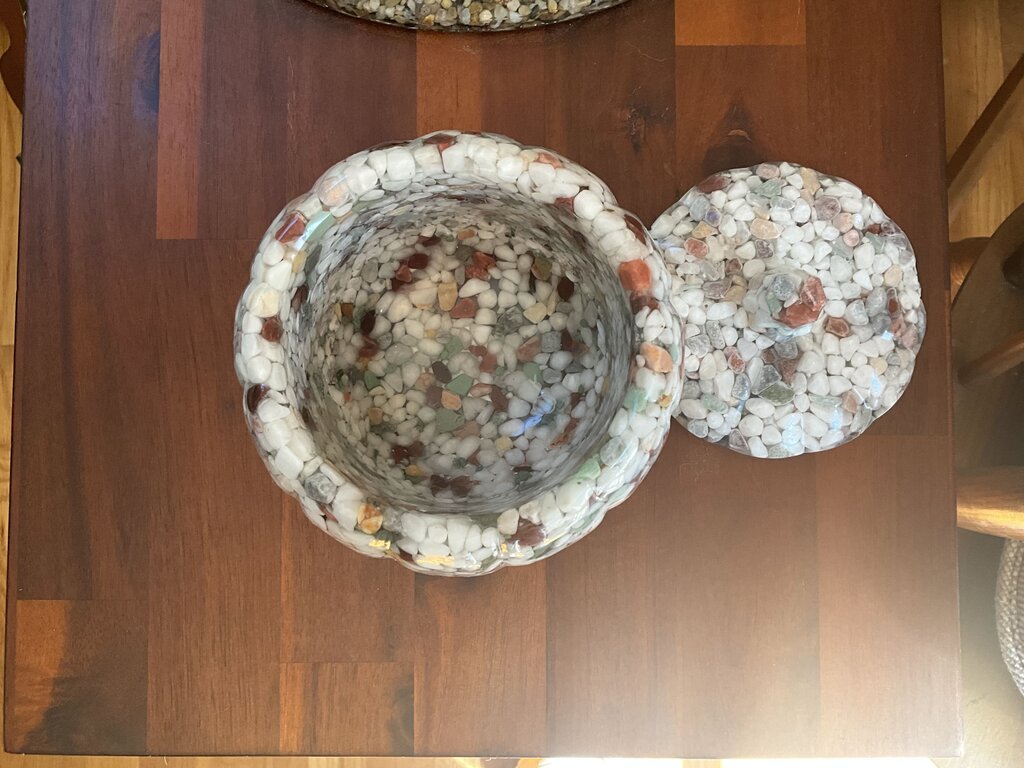Resin-Pumpkin Dish w/Lid
