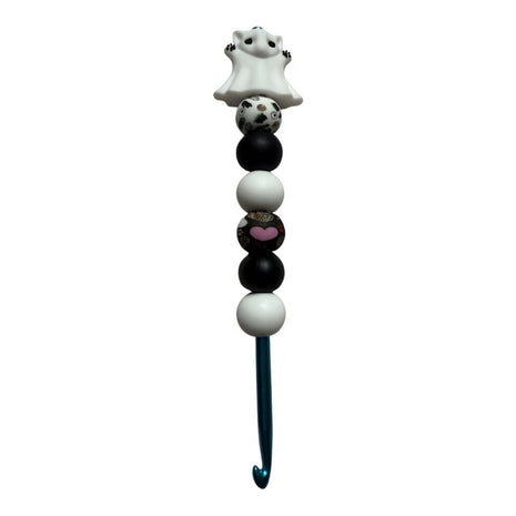 Ergonomic crochet hook 5mm "Ghost kitty"