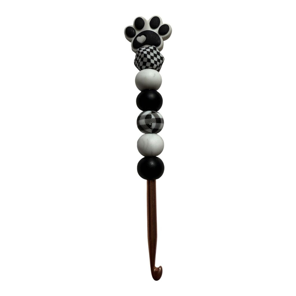 Ergonomic crochet hook 5.5mm "paw print"