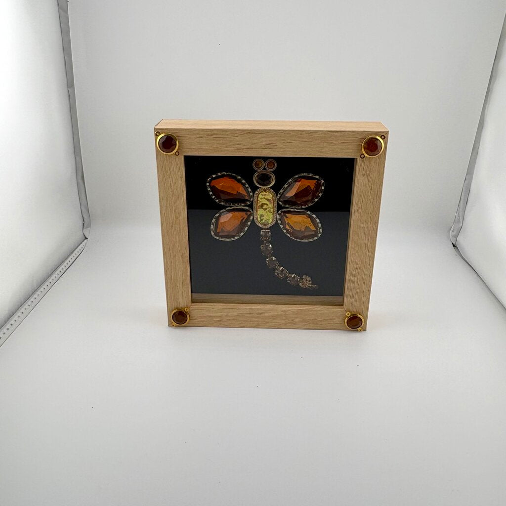 AMBER SPARKLY DRAGONFLY 5x5 CREAM SB