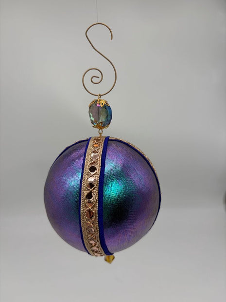 Decorative Hanging Bauble/Ornament