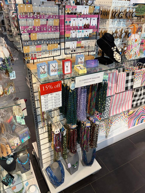 2' wide metal slatwall display