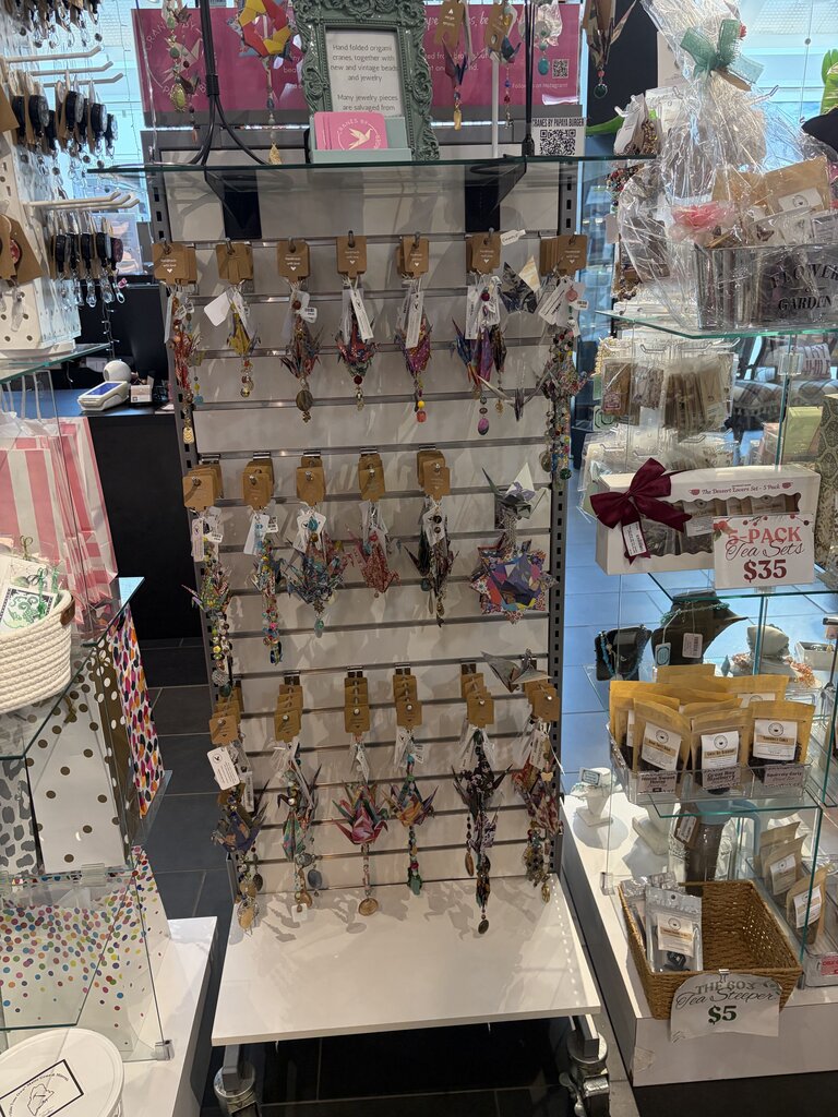 2' wide metal slatwall display