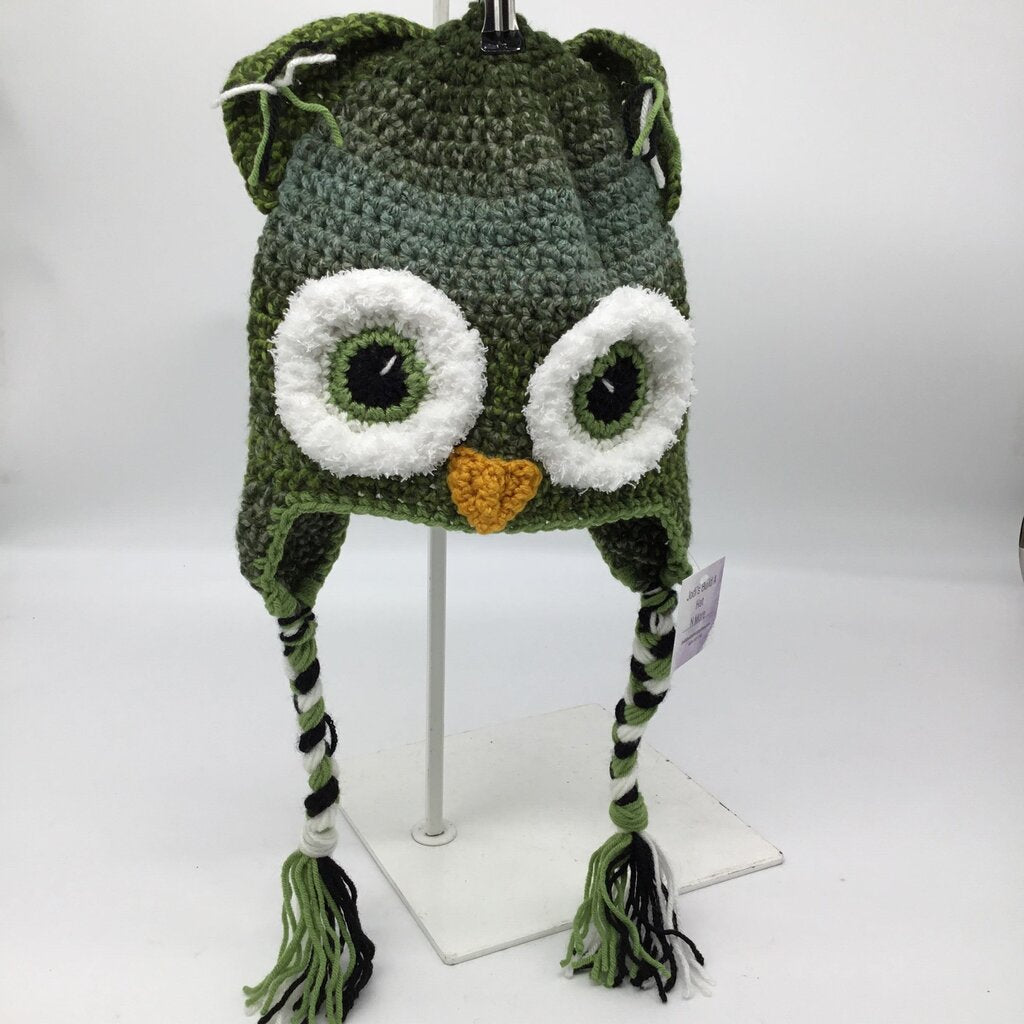 Crochet owl hat