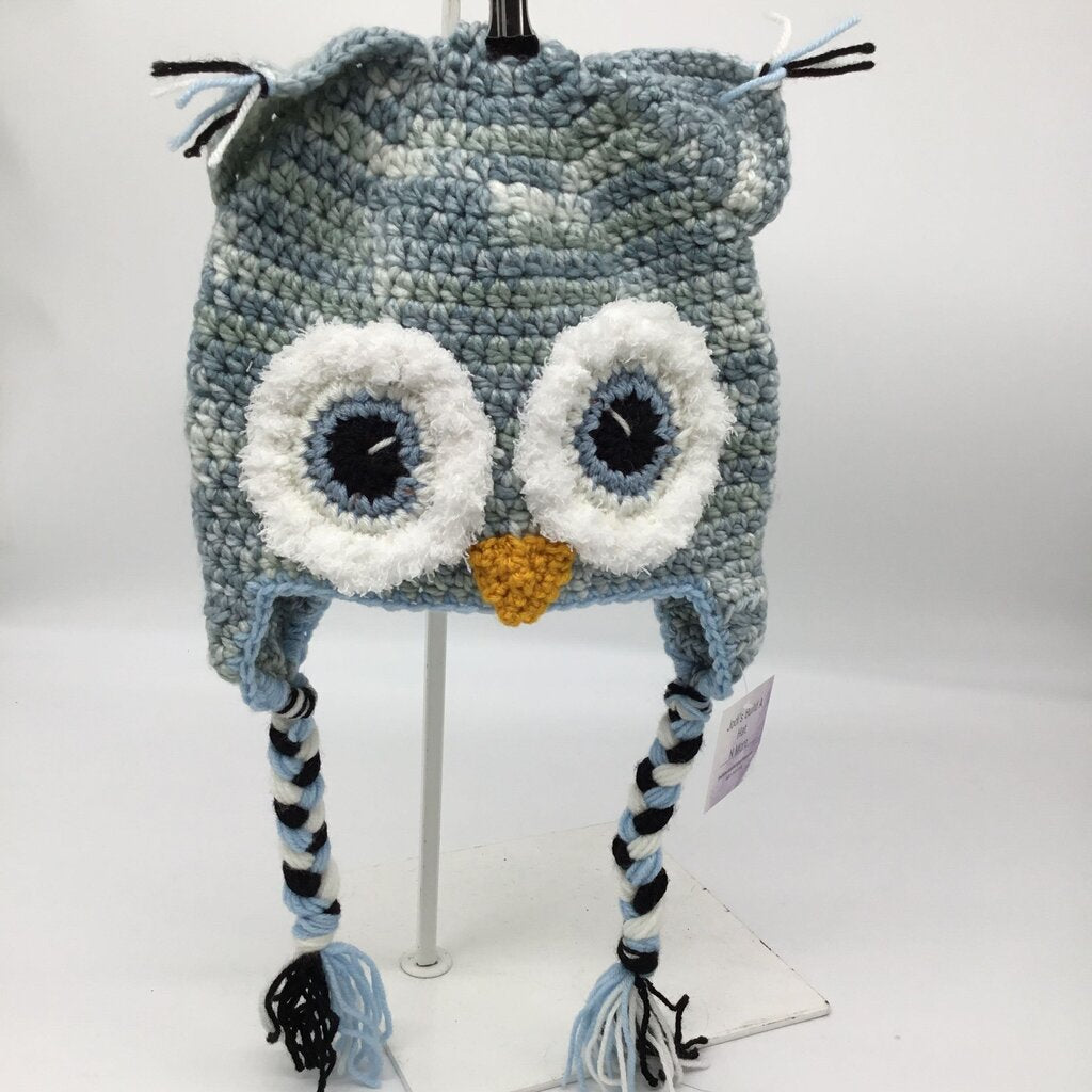 Crochet owl hat