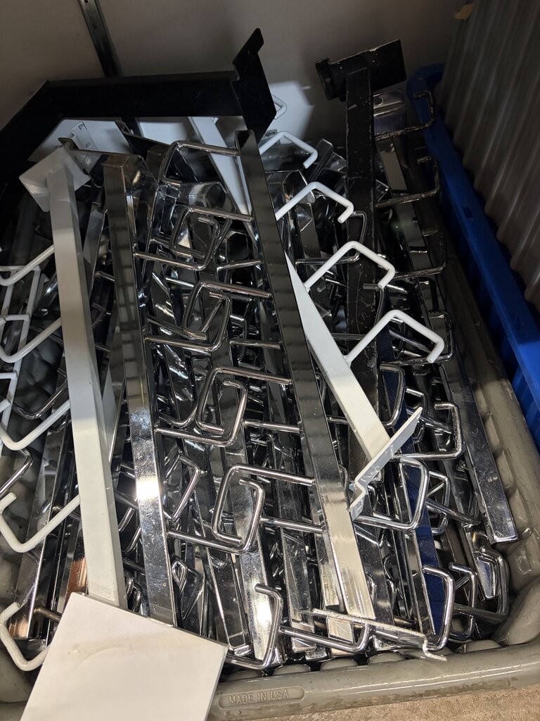 Waterfall brackets