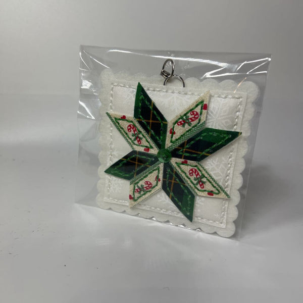 Scalloped 8 pt star