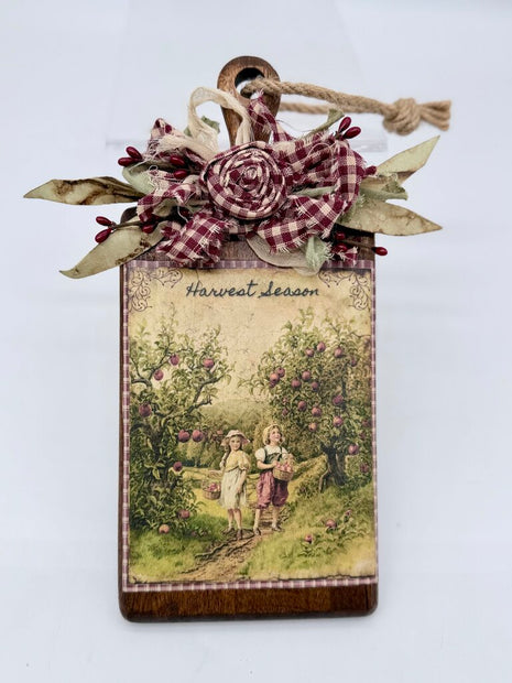 Decorative cutting board - apple harvest