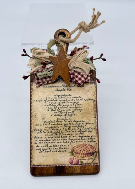 Decorative cutting board - apple pie recipe