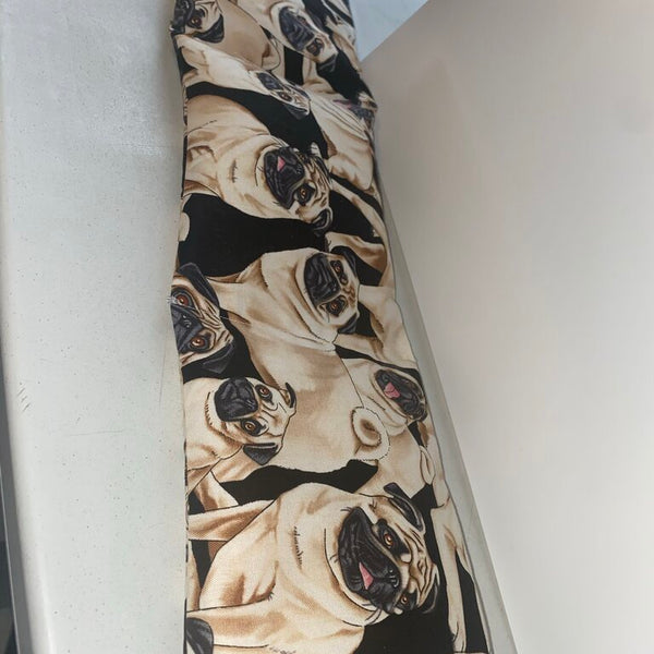 neck wrap pug