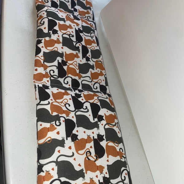 neck wrap bl gr go cats
