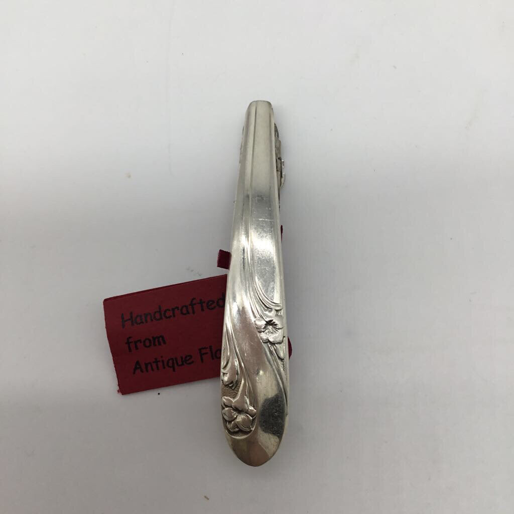 M Barrette w