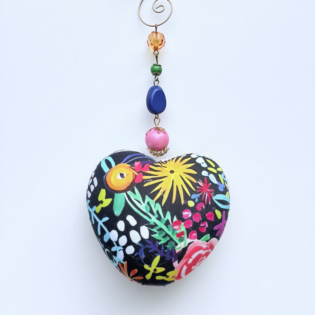 Festival heart hanging bauble